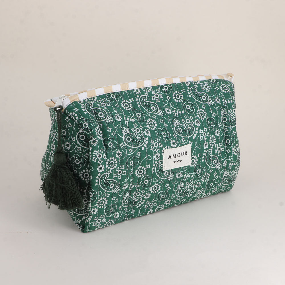 Grande trousse - jolis motifs et AMOUR avec 3 coeurs