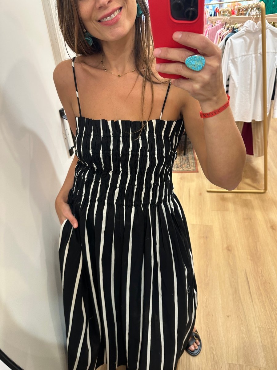 Robe Aragon NOIR - WILD PONY Robe
