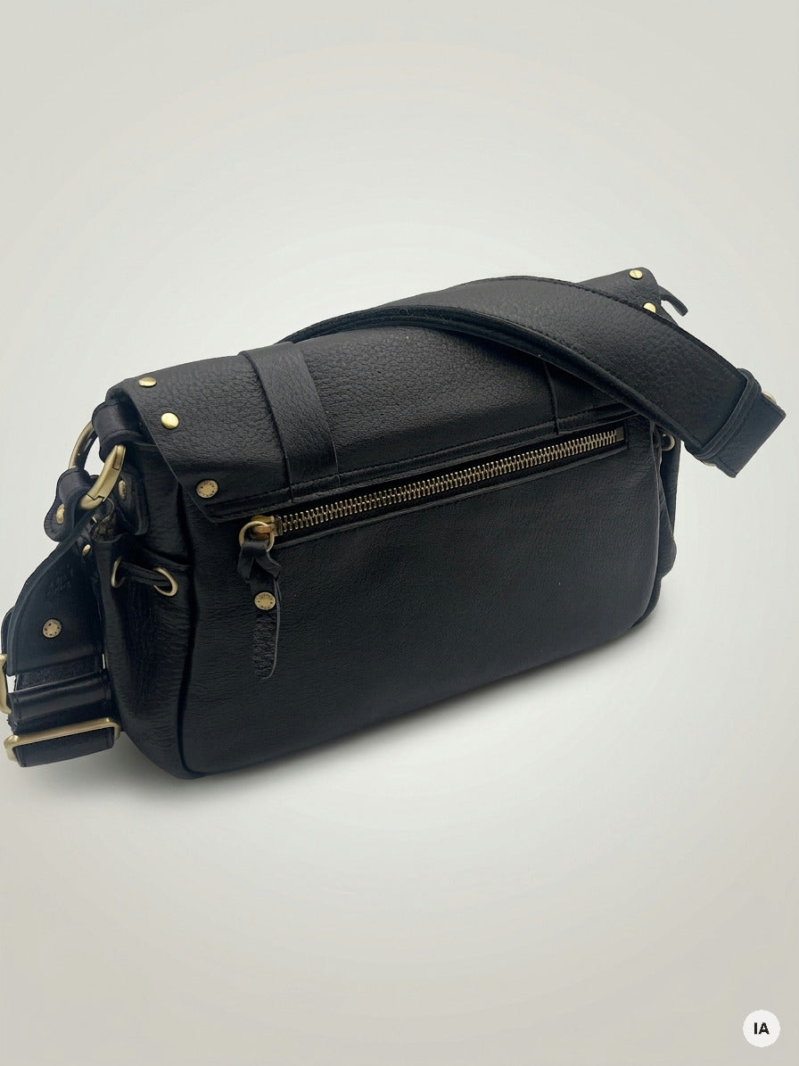 SAC TESS C1 (CL) NOIR - MILA LOUISE Sac à main — Image générée par IA