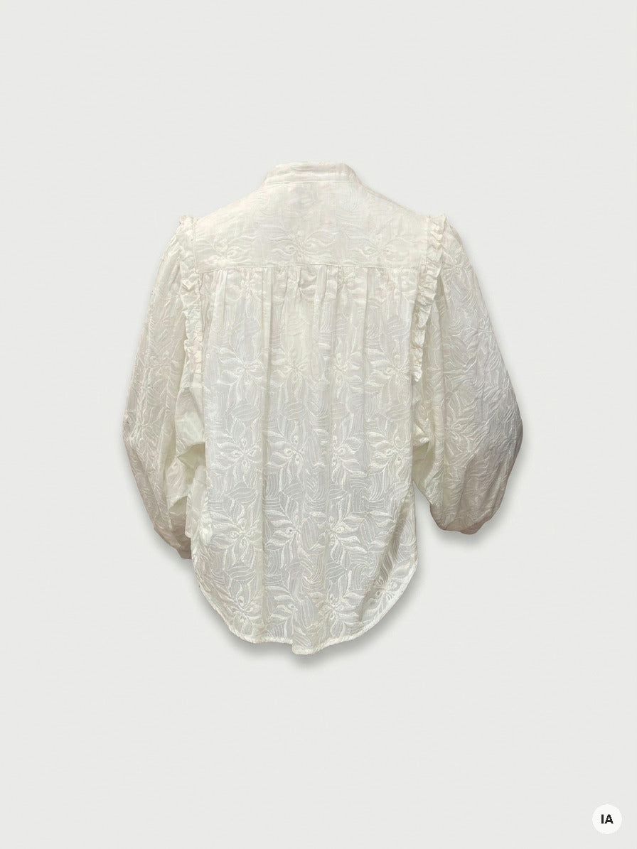 BLOUSE MUSE ECRU - MINUIT DOUZE TOP — Image générée par IA