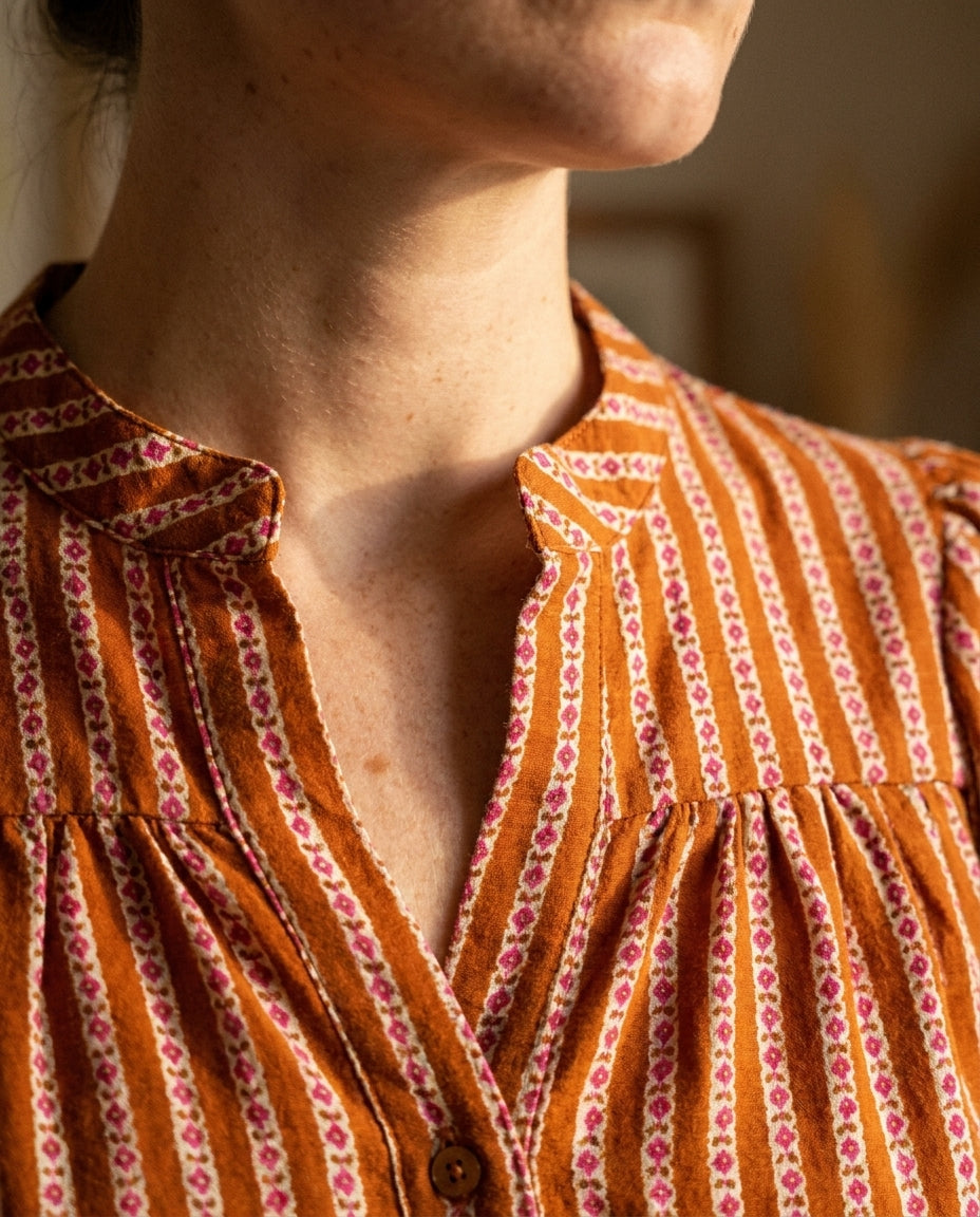 CHEMISE LOUISE CAMEL - RUE DES ABBESSES Top