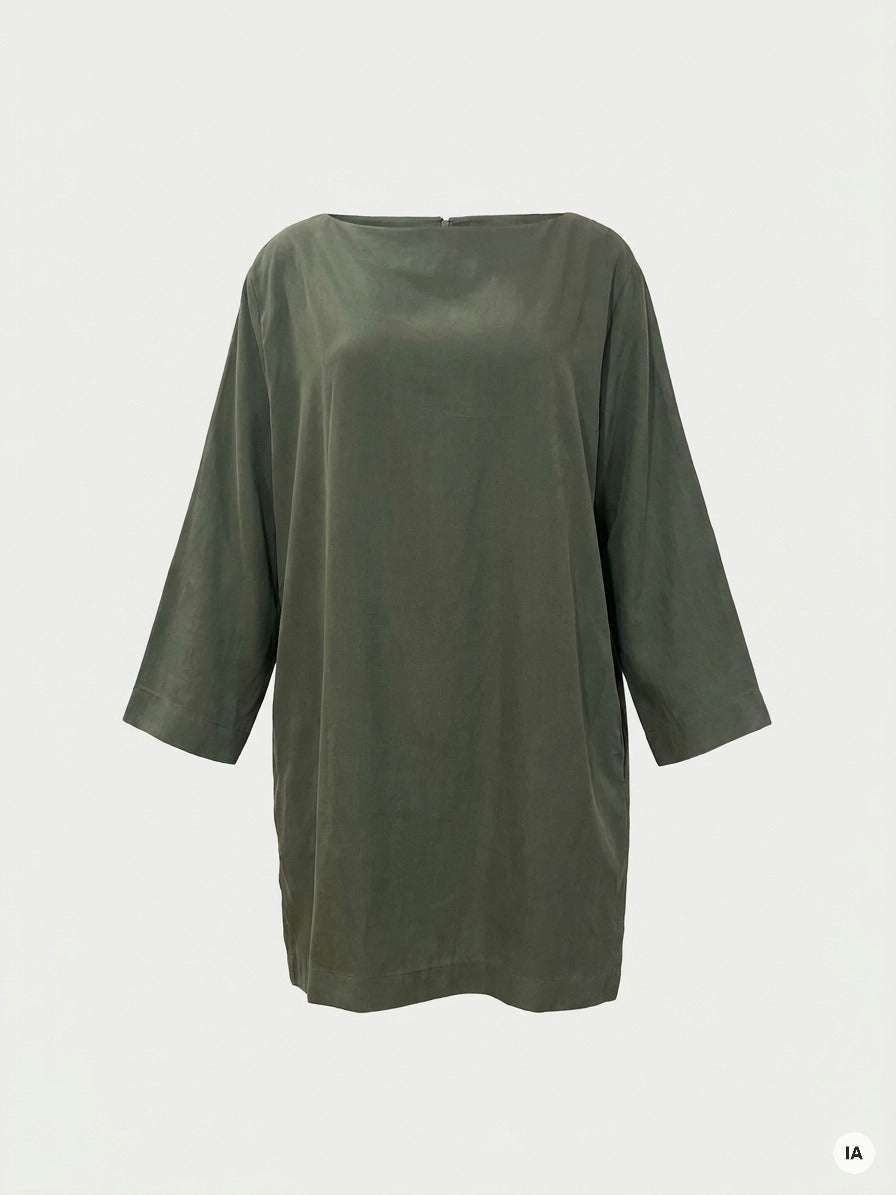ROBE TALIA KHAKI - ORFEO Robe — Image générée par IA