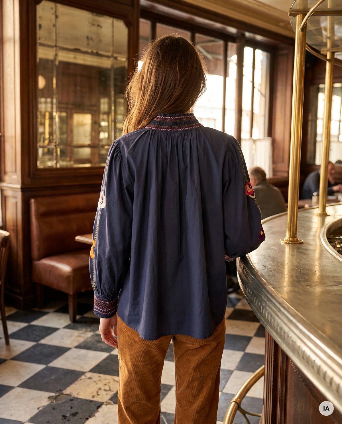 TOP BIANCA - CASBAH LOVE Top — Image générée par IA