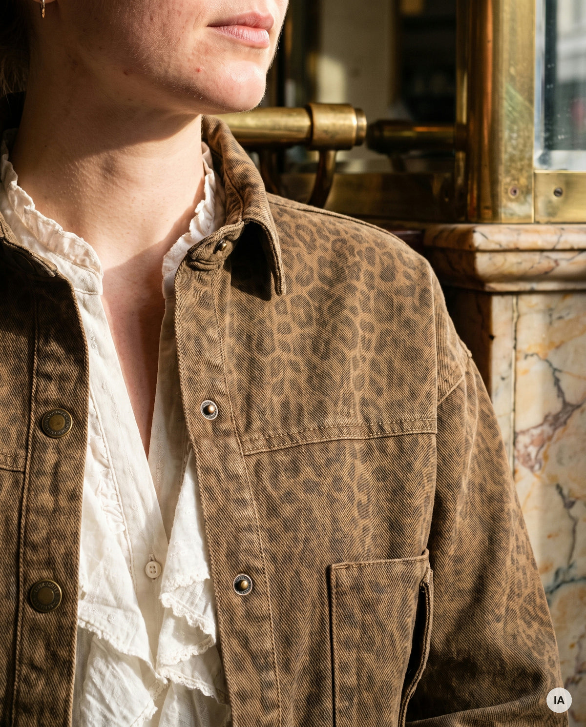VESTE VARA - LA PETITE ETOILE Veste — Image générée par IA